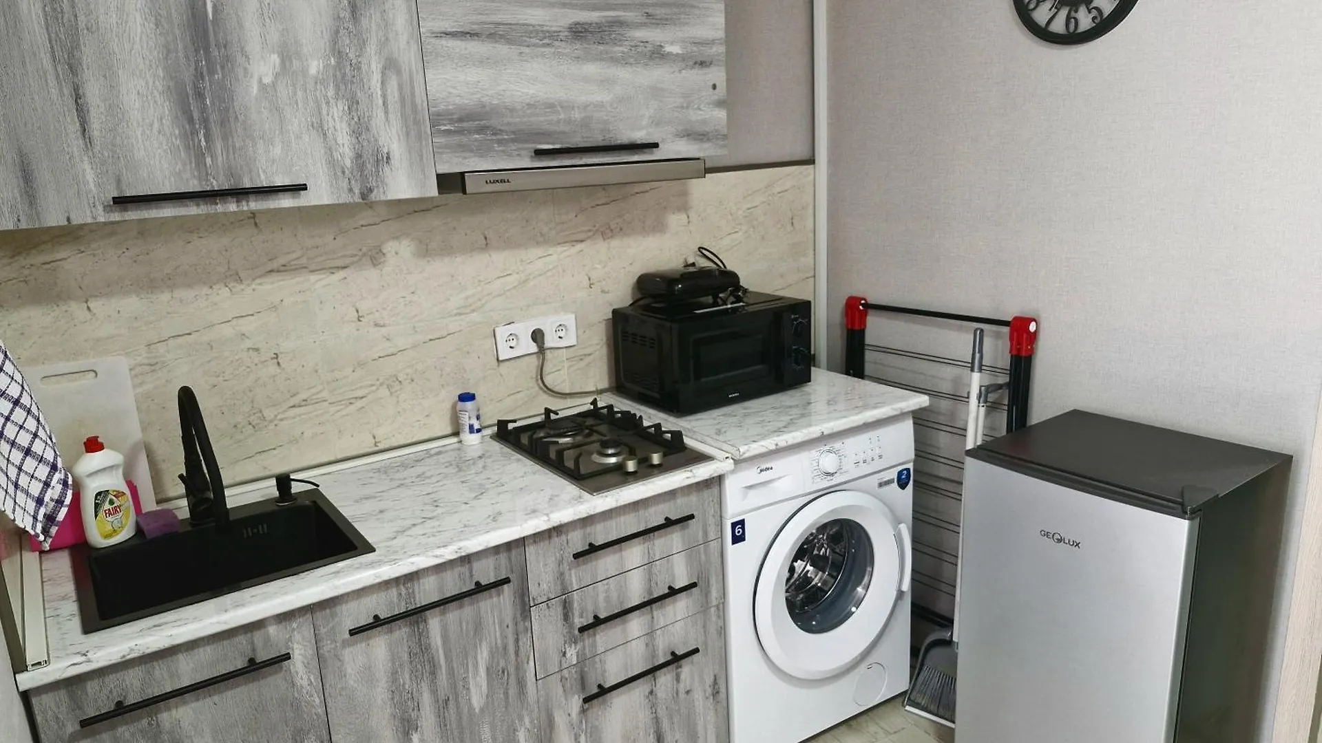 Fenix Apartment Τυφλίδα